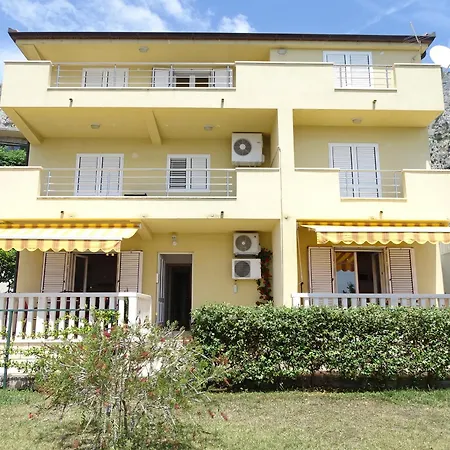4pax On The With Garden, Sea View, Terrace & Parking - Ap A1 *
